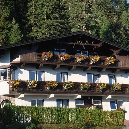 Haus Salzburg Апартаменты Зеефельд в Тироле